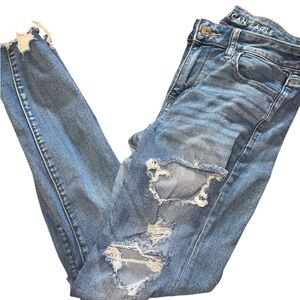 American Eagle Outfitters Women's Blue Distressed Jeans